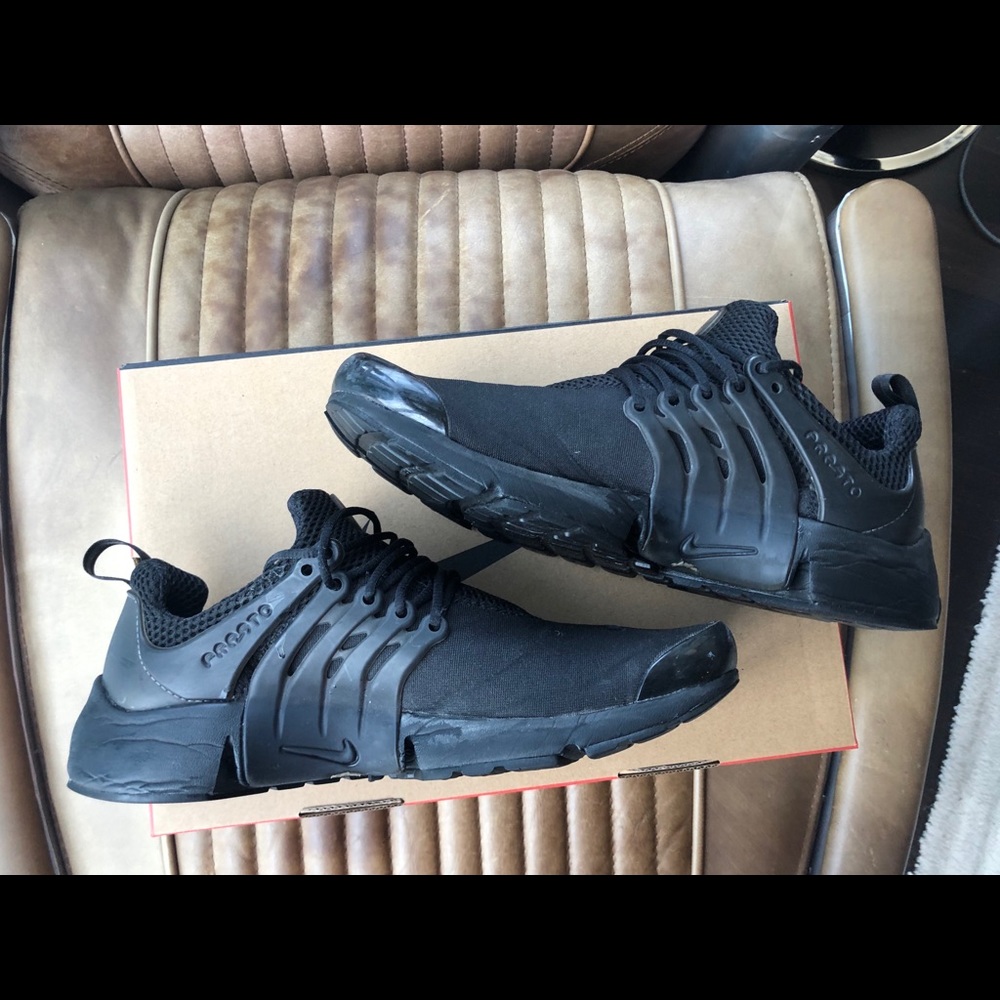 Air Presto Triple Black Sz 8 Excellent Condition